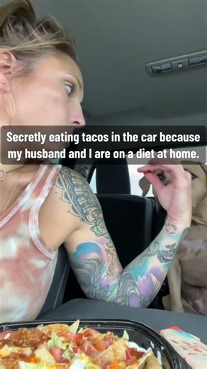 Buddy the dog won’t tell, he’s great keeping secrets! 😂 #couplecomedy #funnyrelatable