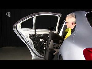 Mercedes C Class / C-Klasse W205 Rear Sidelite Installation / Hintere Seitenscheiben-Montage