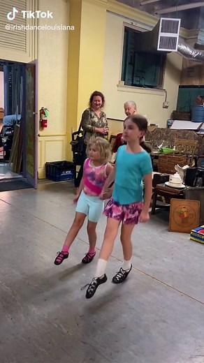 Lafayette Beginners Perfecting Point-Point Step in Irish Dance Class