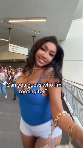 im rooting for anyone in the color blue 🥰💗