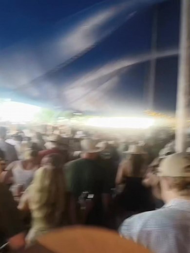 Linedance is alive and well people 🤠❤️🥳 Maddison Glover Line Dance absolutely smashed it here in Australia at Strummingbird festival 👏🏻👏🏻👏🏻 | Simon Ward Linedance