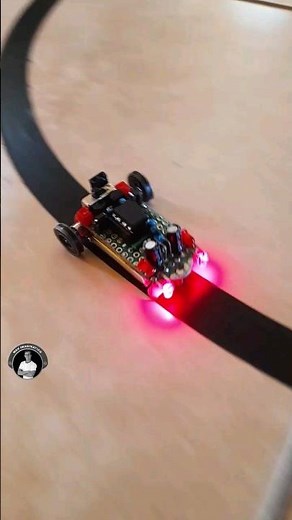 Tiniest DIY Line Follower Robot without microcontroller #linefollowerrobot #electronicsprojects