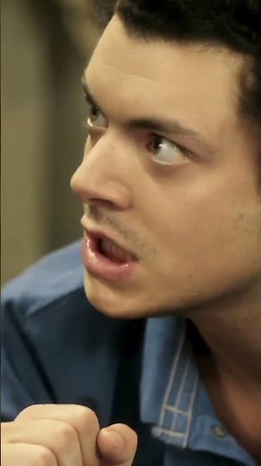 Adam reçoit LE message qu’il n’attendait pas 😳 - SODA