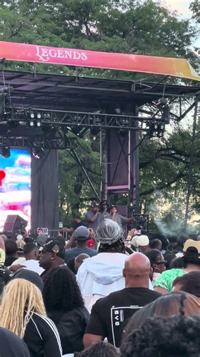 Jadakiss & Styles P “We Gonna Make It”