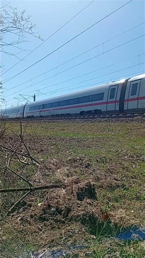 @TrainspottingFrankfurt430 mag deine Videos vom Idstein sfs Bissen zu glücklich im hintergrund