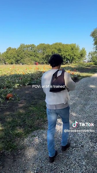 I should say *almost* bc WHY IS HE SWINGING IT😅😭 but pumpkin patch and holding my purse🤭 @Spencer Nolan