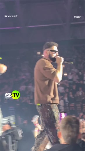 SKYMUSIC ENTERTAINMENT • SE / TV on Instagram: "BLOKADA ON GOAT TOUR 🐐🇲🇰 @jalabrat | @bubacorelli #MusicWeekConcerts ❇️ Jala Brat & Buba Corelli GOATtour 🐐 📍 I 10+ cities Presented by SKYMUSIC GOAT Tour - U prodaji 🇩🇪 I 13. DEC - MHP Arena, Ludwigsburg, Stuttgart 🇨🇭 | 21. MAR - The Hall, Zurich, Switzerland + MORE DATES COMING SOON!⏳ #jalabrat #bubacorelli goattour"