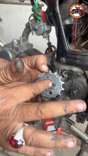 365K views · 5.7K reactions | Bike chain noise  ￼ #motorcycle #bikerepair #mechanic #workshop #autoshop #motorbikelife #global #trend #viral #trendingnow #explore #foryou #foryouonfacebook #reels #viralvideo #facebookreels #motorcyclemaintenance #diyrepair #bikerlife #motolovers | Sara Aly | Facebook