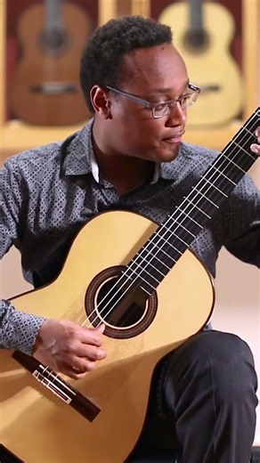 His Hands Move So Fast It Sounds Like Two Instruments! | Raphaël Feuillâtre