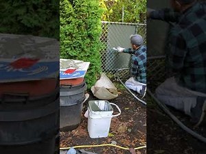 Spraying a chain link fence without wasting 90% of the paint in the air, Ottawa, ON.