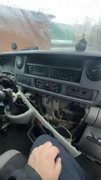 Replacing the heater control unit or replacing the backlight bulb on a Renault Master 2