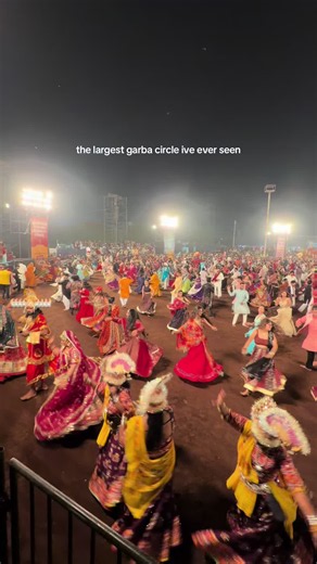 Largest Garba Circle Ever Seen: Massive Garba Dance Crowd