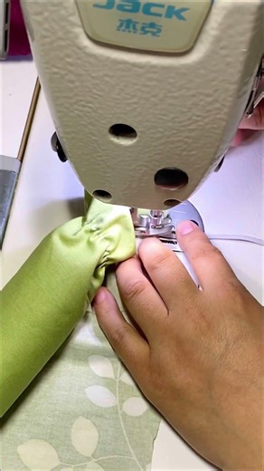 Easy Way to Sew Elastic (No Overlock!) #sewing #usa #shorts #shortsusa #diy