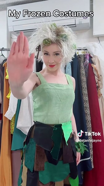 Frozen costumes #musical #costume #style #trend #frozen | costumes