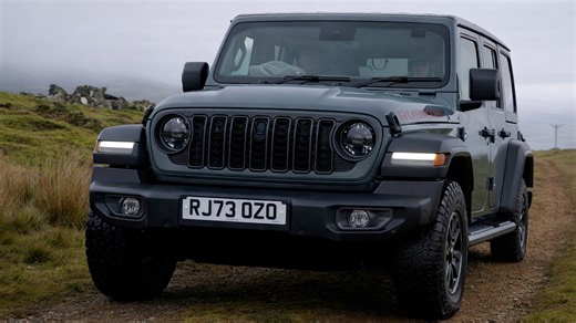 Driving the Jeep Wrangler Rubicon off road