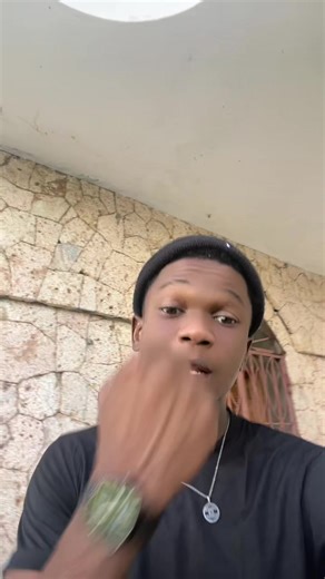 Vidéos de elmay_soutenir (@elmay_soutenir) avec son original - Swag__lyrics