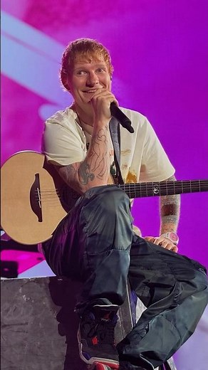 Ed Sheeran Casually Singing Perfect While Tom Felton Watches #edsheeran #perfect #celebrity