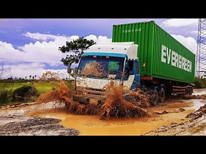 Monster Truck Power! Big Rig Smashes Through Deep Mud Challenge
