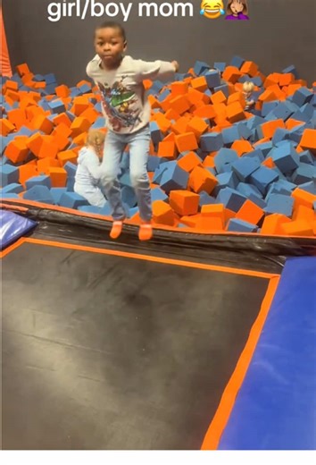 The way the kids fell down was hilarious😂😂😂#baby #kids #fall #hilarious #funny