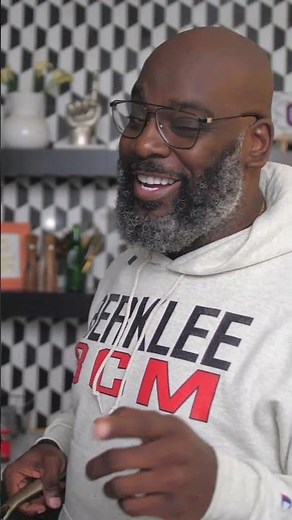 Try this creamy white wine chicken over rice! I'll get the recipe added to the DariusCooks+ App!