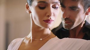 Maratón de 'Amor en blanco y negro': el próximo martes, a las 21:45, revive los comienzos de Asli y Ferhat