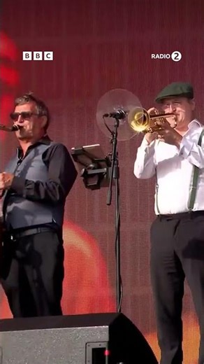 Kid Creole & The Coconuts - Stool Pigeon at Radio 2 In The Park