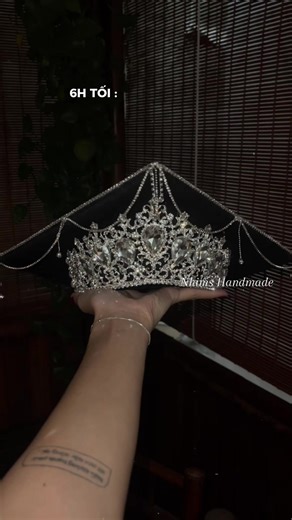 Đủ bling để đốn tim em chưa nạ? #graduation #xuhuong #mutotnghieptrangtrisan #vuongmien #mutotnghiepdinhda