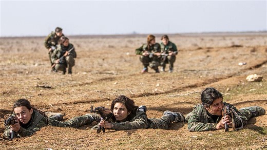 Video. Kurdish women fighting ISIL on the frontline