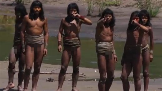 Never-before-seen HD vid of Amazon tribe shows their unexpected reaction