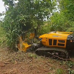 The #ROBOCUT #RC56 slope mower out forestry mulching! 💪 Video courtesy of CS-Dienstleistungen on YouTube. | McConnel