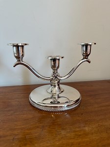 Vintage Oneida Silver Plated Triple Candlestick | Elegant Candelabra Centrepiece | 20cm / 8” Wide - Etsy