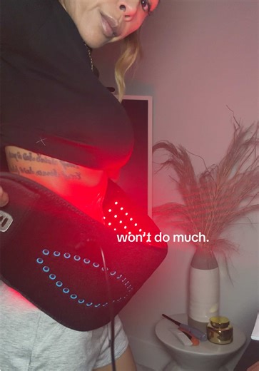 Does red light therapy work? For real results you have to stay consistent. #redlighttherapy #looseskin #mombod #bodycareroutine #tiktokshopcreatorpicks
