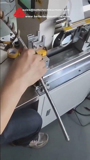 Label Folding and Applying machine
