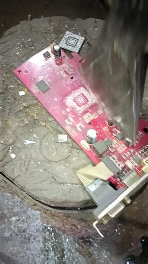 AXE vs Old Graphics Card – Total Destruction