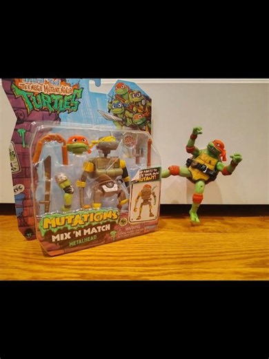Suspicious Metalhead TMNT Stop Motion Unboxing
