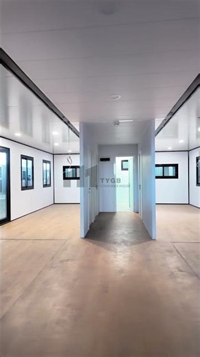 Tour the Spacious Interior of an 40ft Expandable Prefab House!