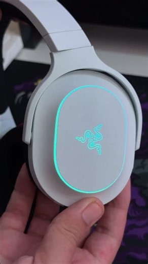 Razer Barracuda X Chroma 🎧 | 6-Zone RGB + Dual Wireless Gaming Headset!