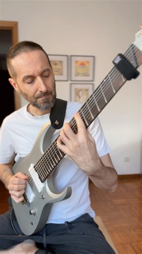 Mini Score No. 1 – Beijing Connection (Wide Shot)