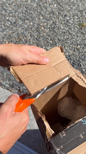 87 reactions · 23 shares | Introducing the NEW Milk Street Kitchen Shears! Made from the same German steel as our award-winning knives, these shears are razor-sharp, rock-solid, and designed to handle it all: spatchcocking a chicken, cracking turkey bones, snipping herbs, even opening boxes. Slim, powerful, and built with comfort in mind—these aren’t just scissors, they’re your new all-purpose tool. 25% OFF today | 50% OFF first orders | Christopher Kimball’s Milk Street | Facebook