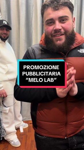 “MELO LAB FIGLIO DI PAPÀ” PROMOZIONE PUBBLICITARIA #catania🔴🔵 #catania🔵🔴 #metrolab #sicilia #streetwear #outfit #store #vestiti #abbigliamentouomo #perte