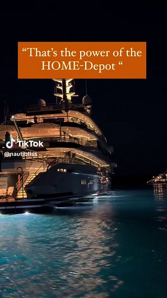 Explore the Luxury of the Dreamboat Superyacht