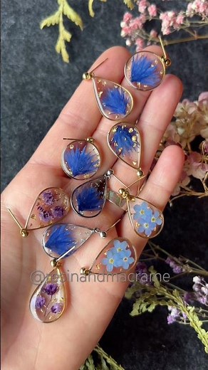 Resin Flower Jewelry - tutorial ⬇️ #earrings #necklace #uvresin #diy #howtomake #pressed #floral
