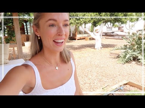 OUR PRE-WEDDING HOLIDAY // What I wore & did in Ibiza // Fashion Mumblr Vlogs
