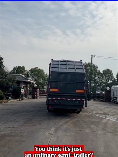 Hualong Garbage Compactor Semi-Trailer: Massive capacity powerful compression. End transport anxiety for good.#GarbageTruck #SemiTrailer #Compactor #WasteManagement #Innovation