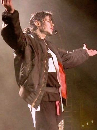 Michael Jackson's Final Moments and Last Rehearsal