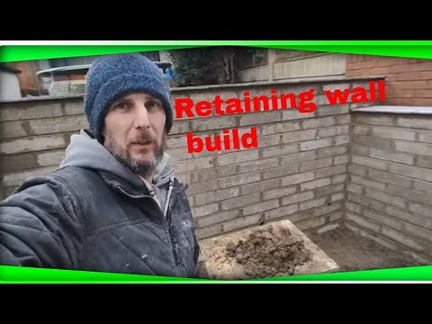 building a retaining wall bricklaying