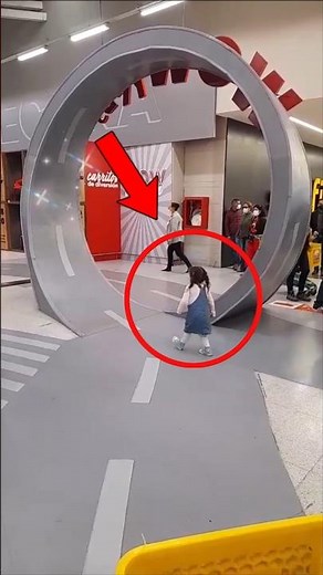 She Ran Around an Impossible Loop😱 #shortvideo