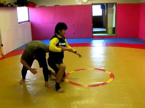 プロレス技～キドクラッチ
