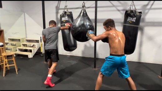The Grady twins exhibiting power & technique on heavy & aqua bag at J Prince Boxing Gym | Training