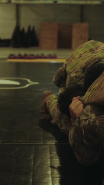 DYK: The Sabalauski Air Assault School offers more than just combatives classes for the Soldiers? They also offer classes for the U.S. Army Fort Campbell community Mondays, Wednesdays and Fridays from 5:30 p.m. to 7 p.m. Check out this video for combatives programs TSASS offers for Soldiers and the community! #screamingeagles #airassault | 101st Airborne Division (Air Assault)